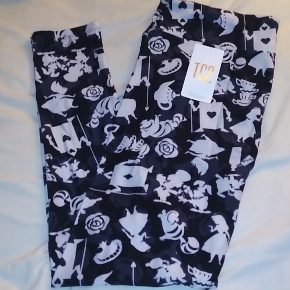 LuLaRoe Disney Leggings TC2❌ SOLD ❌